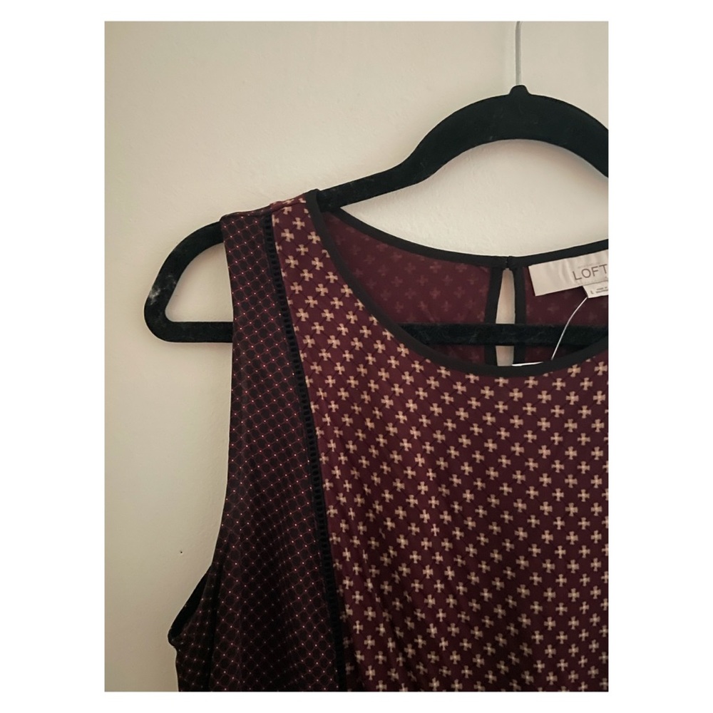 new with tags loft flowy tank top blouse! - Picture 3 of 4